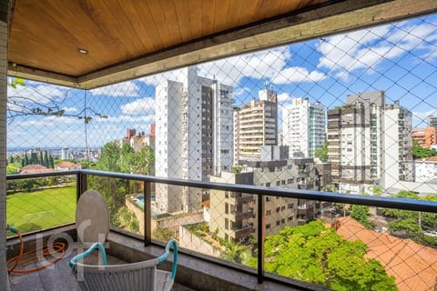 Image 17 - 226916